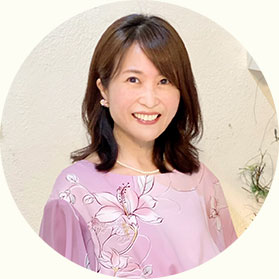 新川　千夏 顔写真